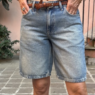 DR DENIM&nbsp;BERMUDA ASRA&nbsp;JEANS